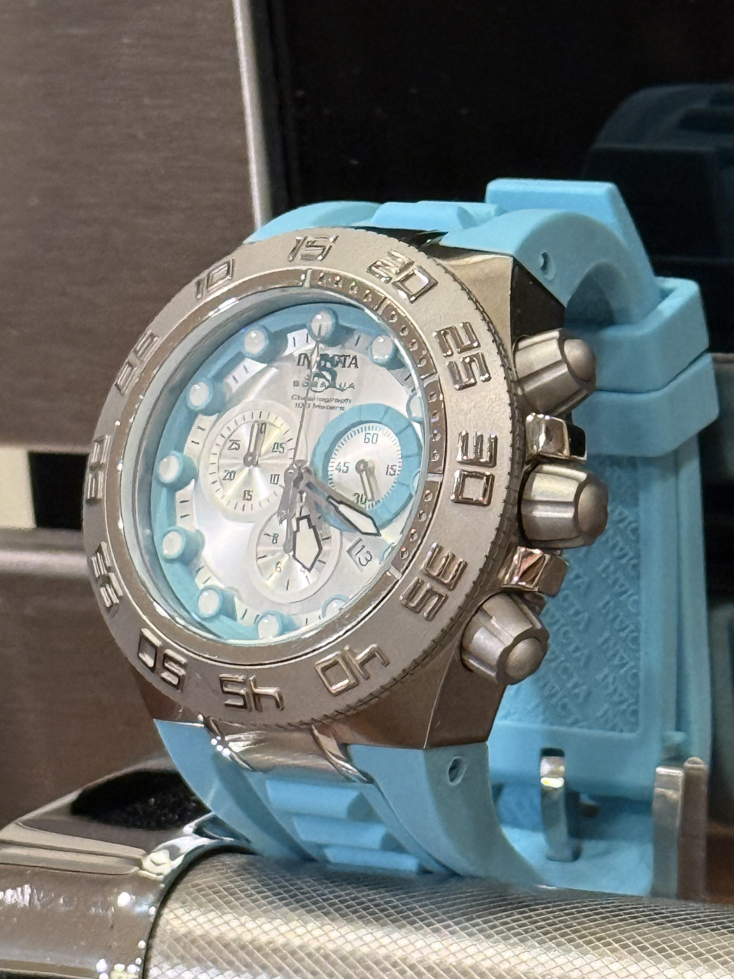 Spring and Summer Energy in the Invicta Subaqua 1535 – It’s all about the blue…