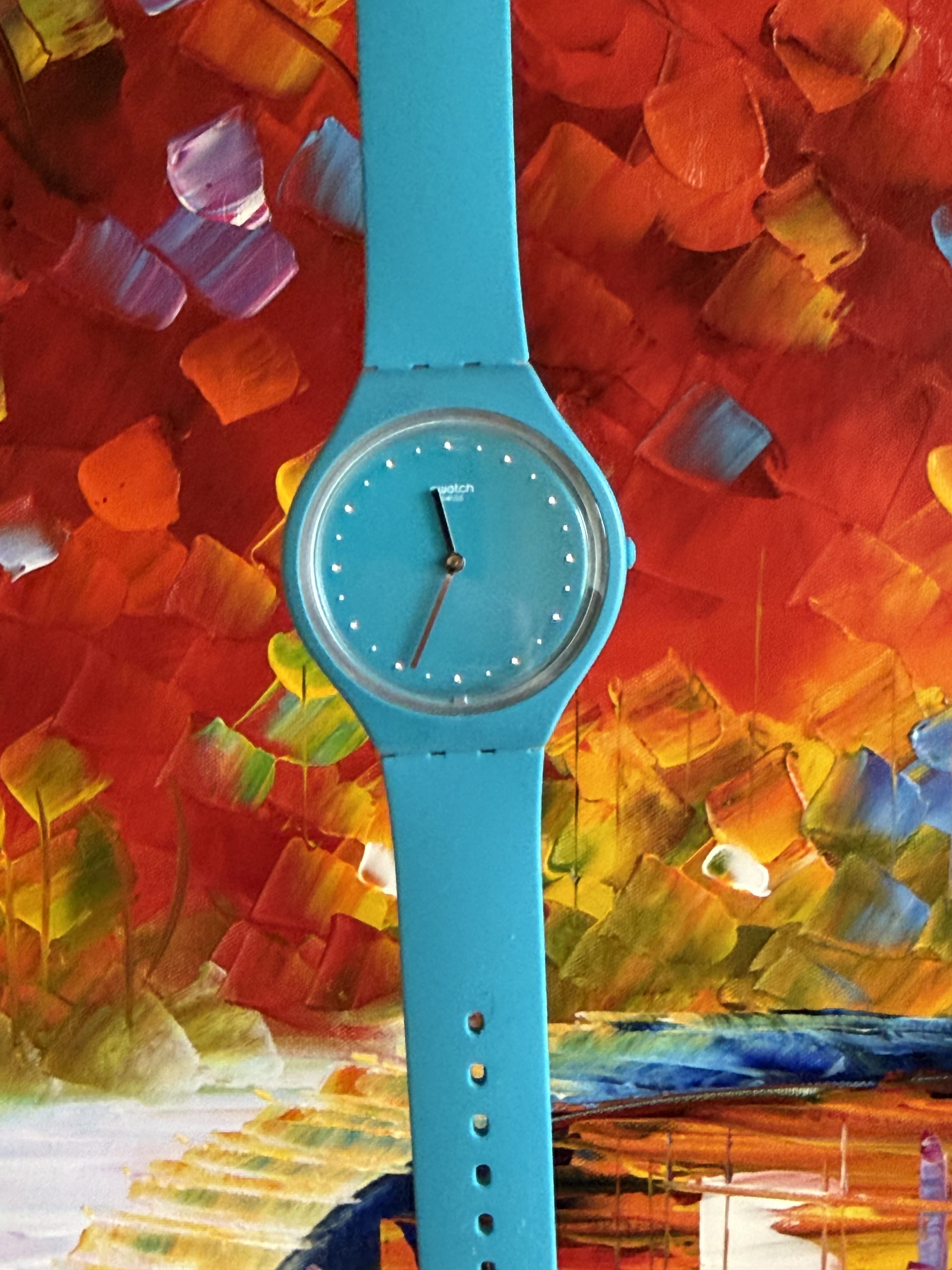 Swatch Skinautique SVOL100 Review: Bold Blue for Spring and Summer